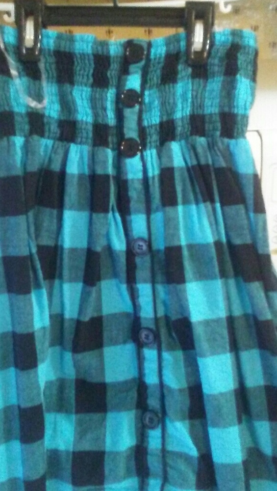 NWOT Shescool tube top. BLACK AND TEAL